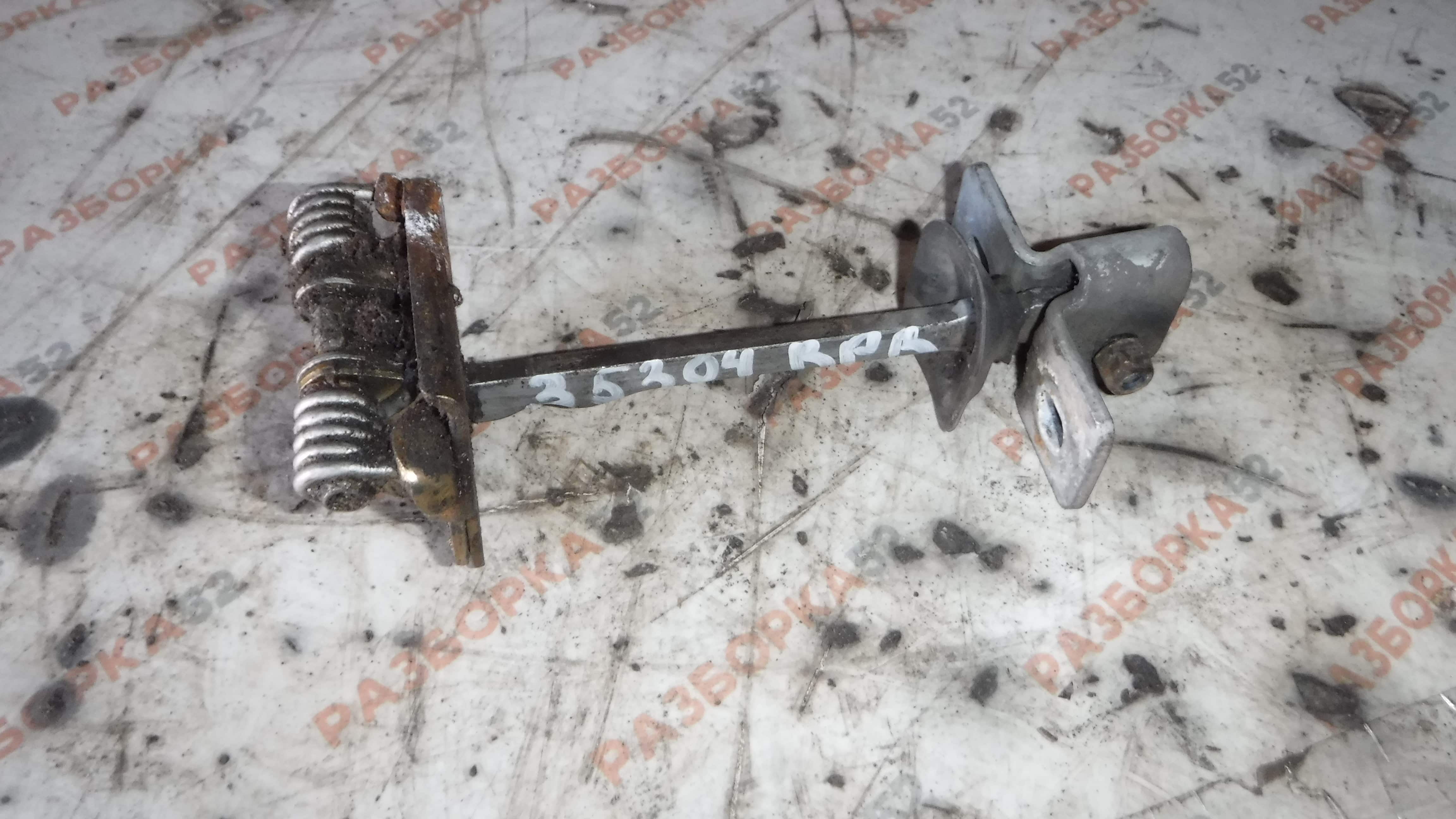 Ограничитель двери правый 5000938852 Рено премиум Renault Premium DCI320 2005
